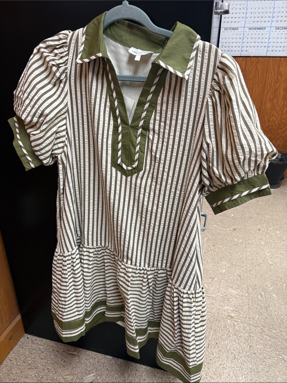 entro Olive-Trim Striped Puff Sleeve Tunic